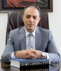 الدكتور حميد رضا حكمة